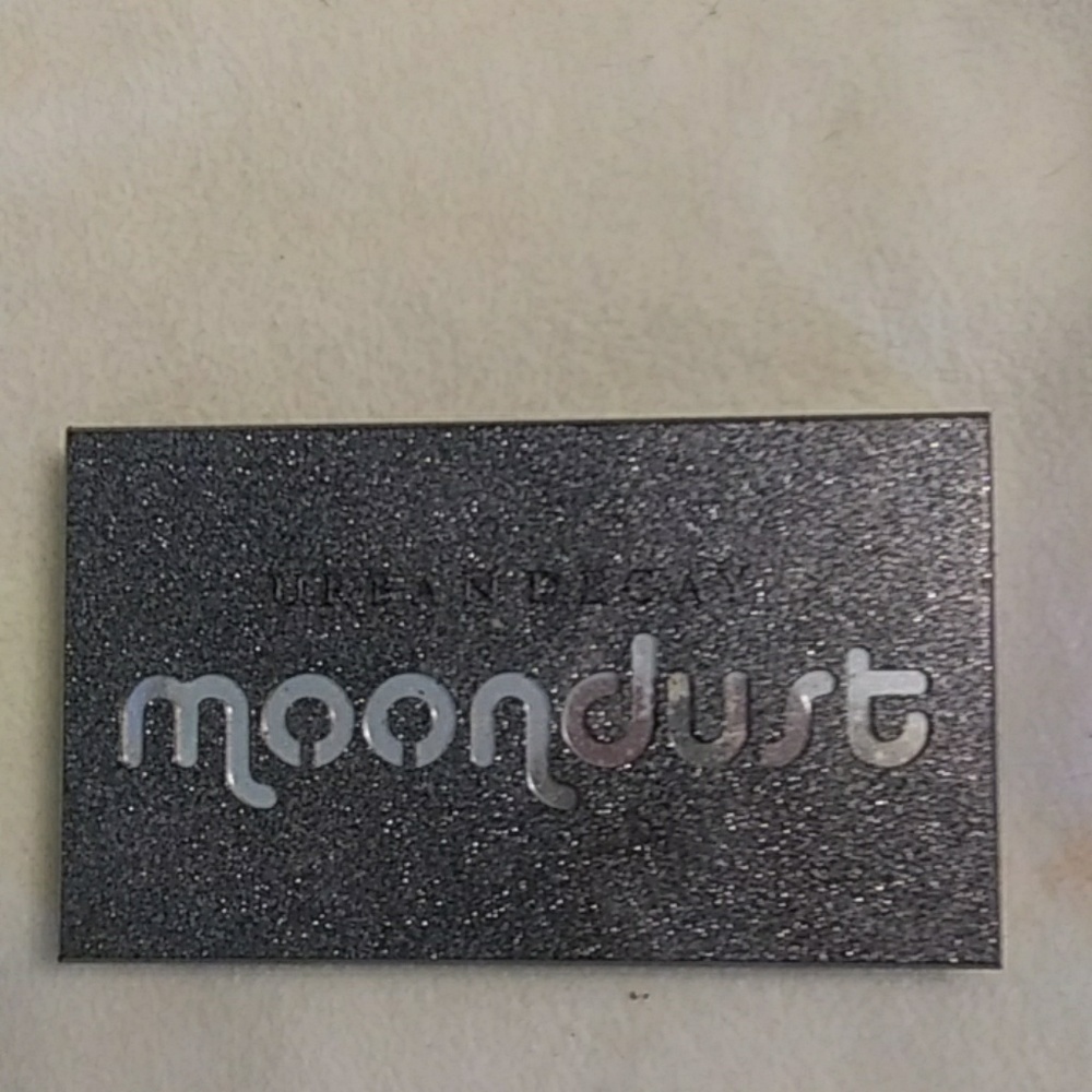 Urban Decay Moondust palette